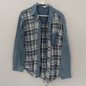 Maurices Blue Plaid Button-Down Shirt with Denim Trim
